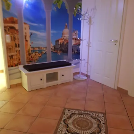 Whirlpool Venezia شقة Stelle